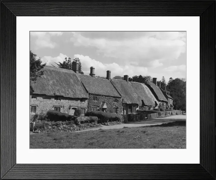 Framed Print : Cotswold Thatches Framed Print : Cotswold Thatches