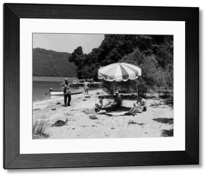 Framed Print : Lake Okataine Framed Print : Lake Okataine