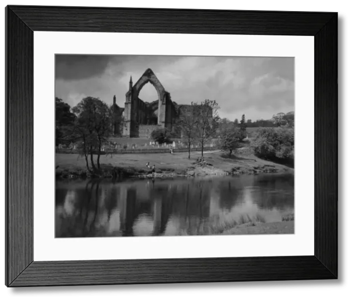 Framed Print : Bolton Abbey Framed Print : Bolton Abbey