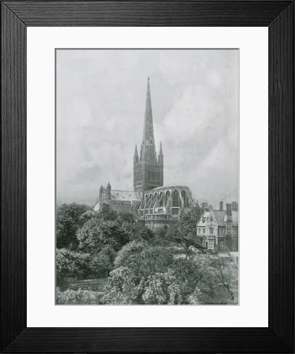 Framed Print : Norwich Cathedral Framed Print : Norwich Cathedral