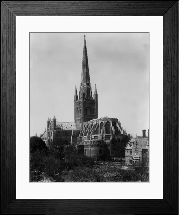 Framed Print : Norwich Cathedral Framed Print : Norwich Cathedral