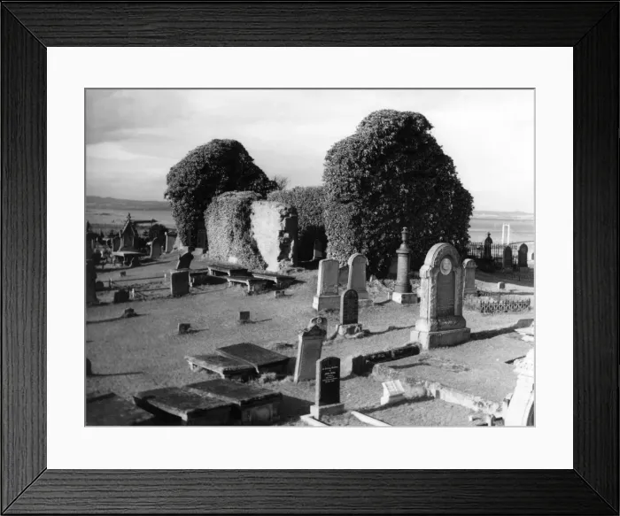 Framed Print : St. Duthus Church Framed Print : St. Duthus Church
