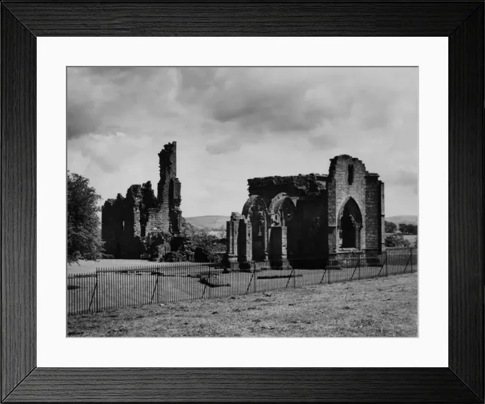 Framed Print : Lincluden Abbey Framed Print : Lincluden Abbey