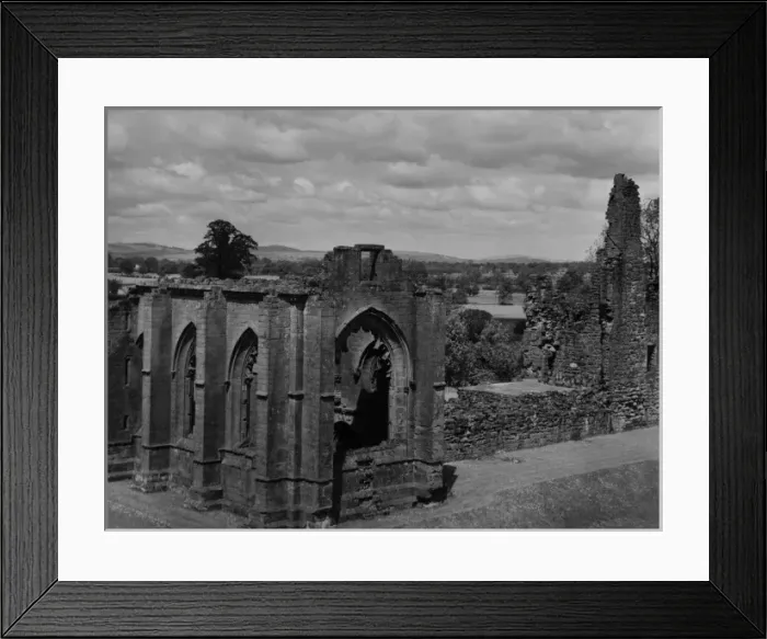 Framed Print : Lincluden Abbey Framed Print : Lincluden Abbey