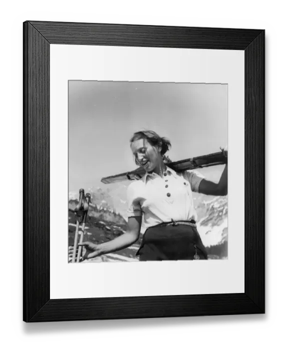 Framed Print : 10190285 Framed Print : 10190285
