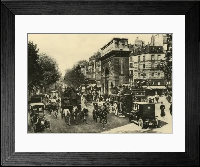 Framed Print : Paris Porte St Martin Framed Print : Paris Porte St Martin