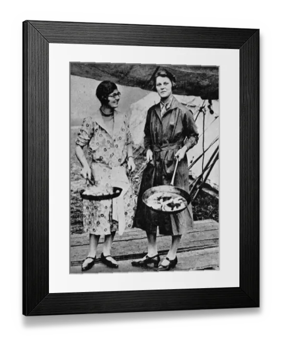 Framed Print : The General Strike - canteens in Hyde Park Framed Print : The General Strike - canteens in Hyde Park