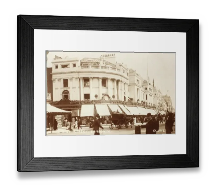 Framed Print : Ludgate Circus Framed Print : Ludgate Circus