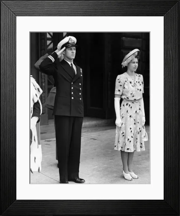 Framed Print : Princess Elizabeth and the Duke of Edinburgh Framed Print : Princess Elizabeth and the Duke of Edinburgh