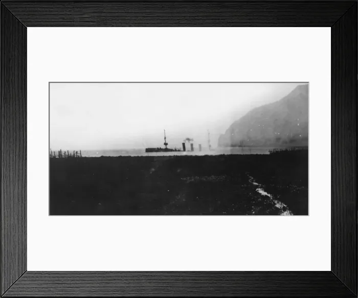 Framed Print : Scene during Battle of the Falkland Islands, WW1 Framed Print : Scene during Battle of the Falkland Islands, WW1