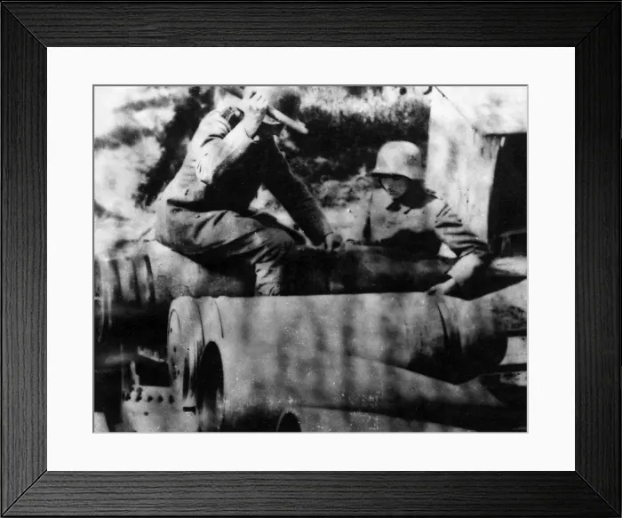 Framed Print : Two German gunners with Paris Gun projectiles, WW1 Framed Print : Two German gunners with Paris Gun projectiles, WW1