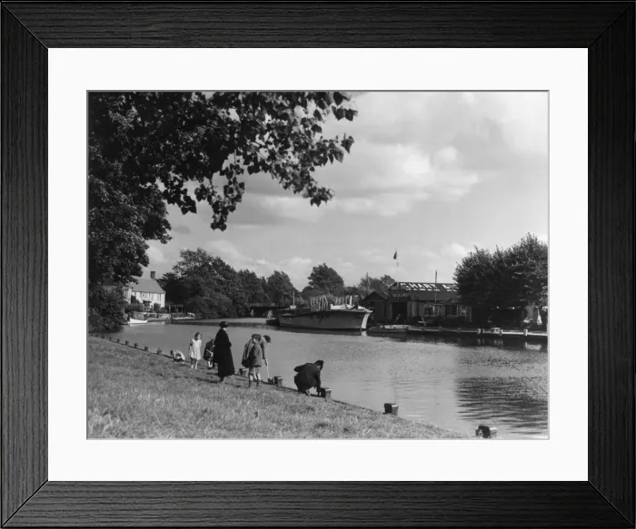Framed Print : Banks of the River Yare Framed Print : Banks of the River Yare