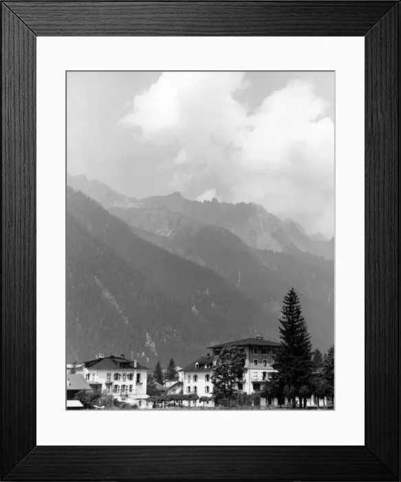 Framed Print : Skiing Resort Framed Print : Skiing Resort