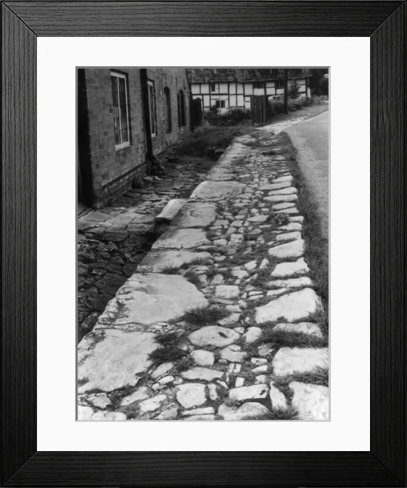 Framed Print : England / Quainton Framed Print : England / Quainton