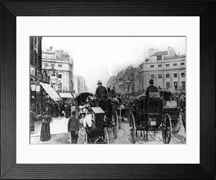 Framed Print : Oxford Street Traffic Framed Print : Oxford Street Traffic