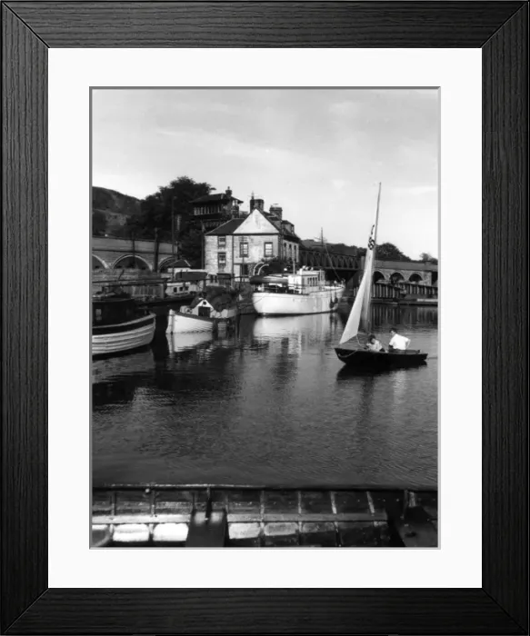 Framed Print : Forth - Clyde Canal Framed Print : Forth - Clyde Canal