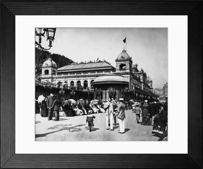 Framed Print : Scarborough, Yorkshire Framed Print : Scarborough, Yorkshire