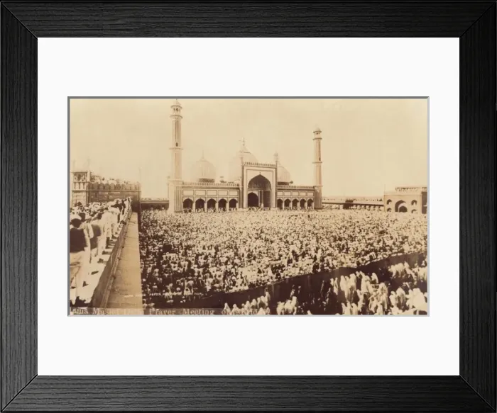Framed Print : Delhi - Interior of the Jama Masjid Mosque Framed Print : Delhi - Interior of the Jama Masjid Mosque
