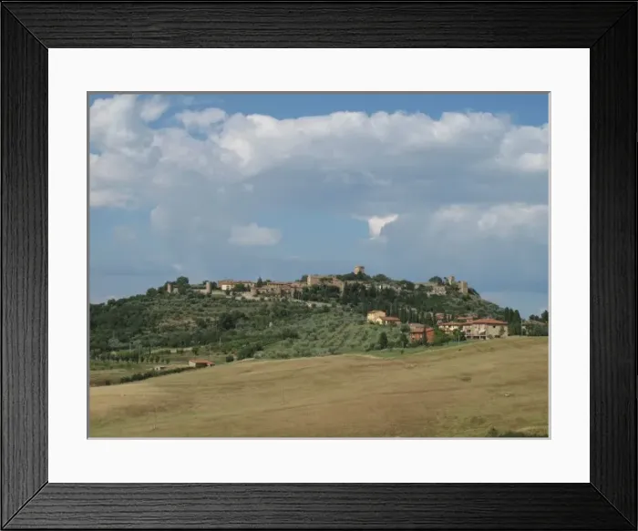Framed Print : Italy, Tuscany, Province of Siena, Monticchiello Framed Print : Italy, Tuscany, Province of Siena, Monticchiello