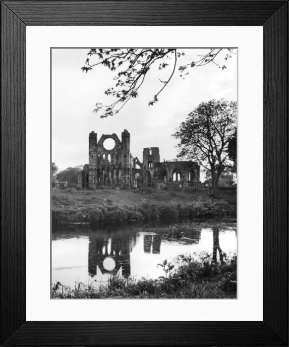 Framed Print : Elgin Cathedral Framed Print : Elgin Cathedral