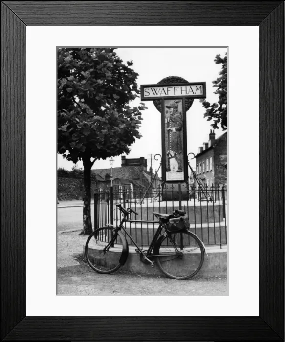 Framed Print : Picture No. 10180666 Framed Print : Picture No. 10180666
