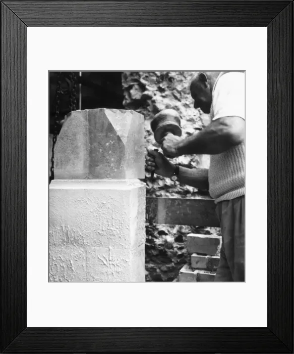 Framed Print : STONEMASON Framed Print : STONEMASON