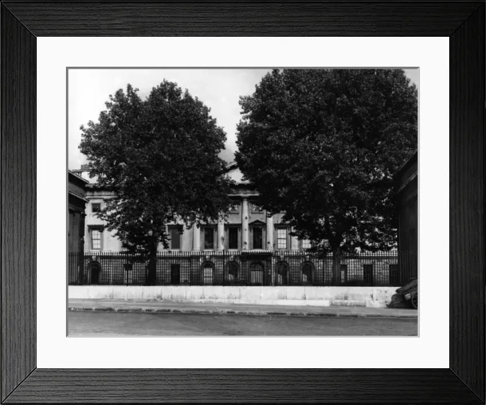 Framed Print : Royal Mint London Framed Print : Royal Mint London