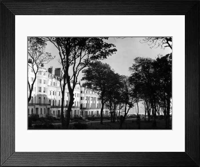 Framed Print : England / Hove Framed Print : England / Hove