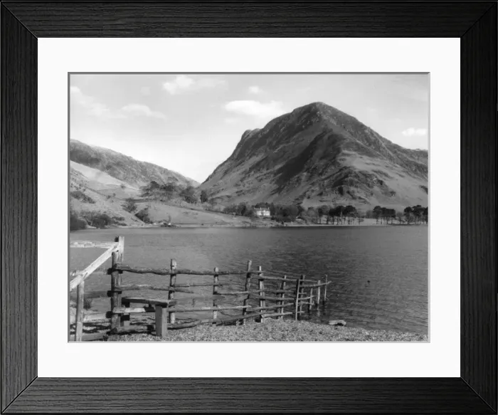 Framed Print : Lake Buttermere Framed Print : Lake Buttermere