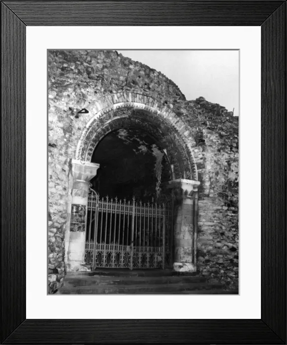 Framed Print : Rochester Castle Door Framed Print : Rochester Castle Door