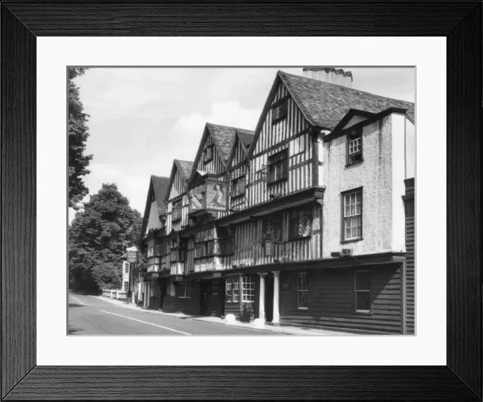 Framed Print : KINGs HEAD, CHIGWELL Framed Print : KINGs HEAD, CHIGWELL