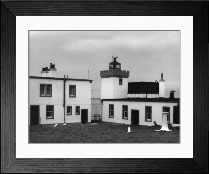 Framed Print : Duncansby Lighthouse Framed Print : Duncansby Lighthouse