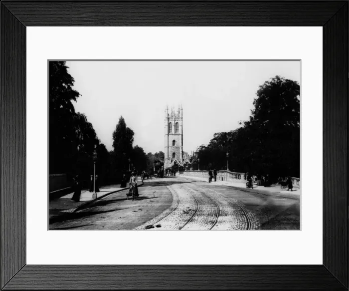 Framed Print : Magdalen Bridge and Tower, Oxford Framed Print : Magdalen Bridge and Tower, Oxford