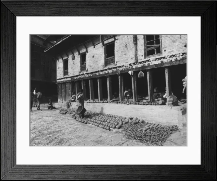 Framed Print : Nepal Bhaktapur Framed Print : Nepal Bhaktapur