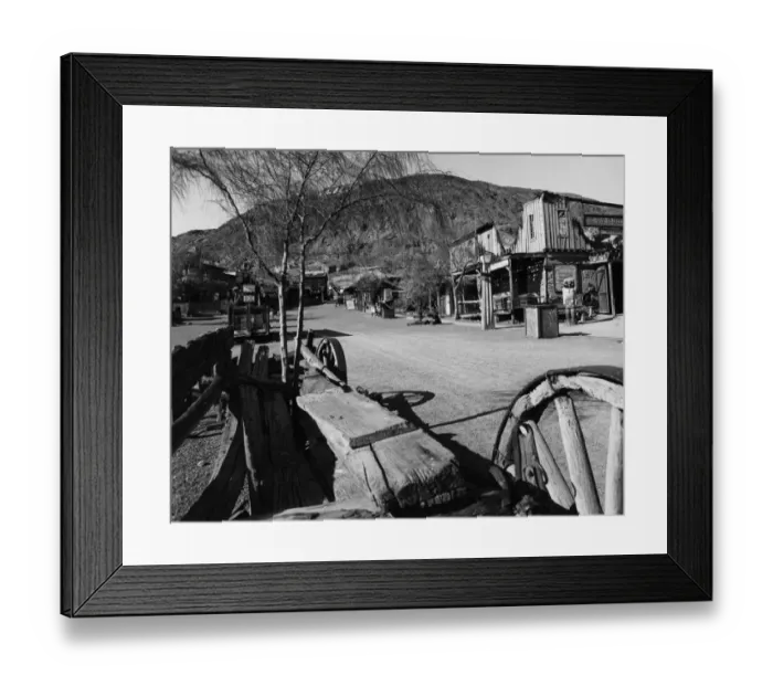 Framed Print : USA / CALICO Framed Print : USA / CALICO