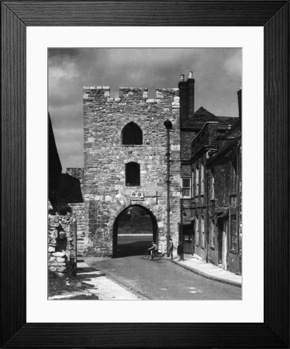 Framed Print : Southampton West Gate Framed Print : Southampton West Gate