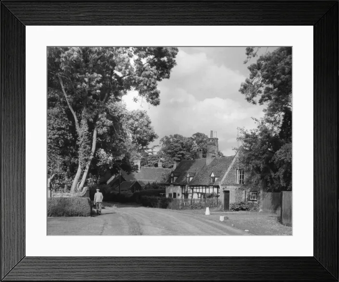 Framed Print : Ayot St. Lawrence Framed Print : Ayot St. Lawrence