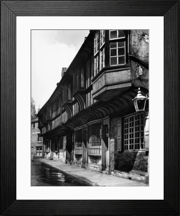 Framed Print : St Williams College Framed Print : St Williams College