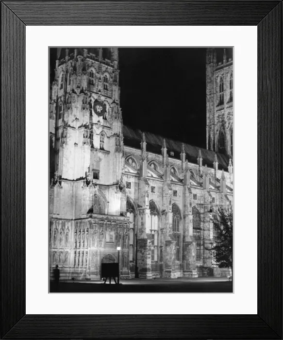 Framed Print : Canterbury Cathedral Framed Print : Canterbury Cathedral