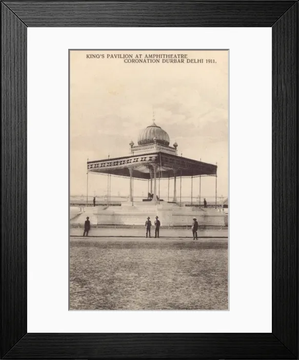 Framed Print : King George Vs Pavilion Framed Print : King George Vs Pavilion