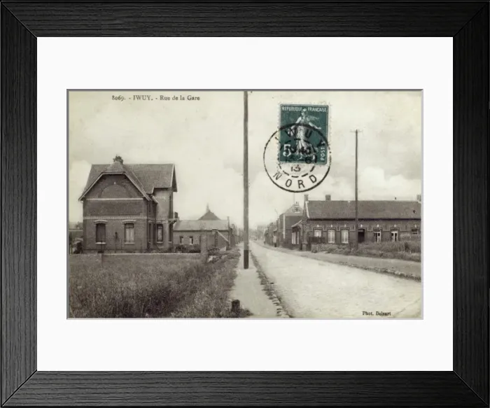 Framed Print : Iwuy, France - Rue de la Gare Framed Print : Iwuy, France - Rue de la Gare