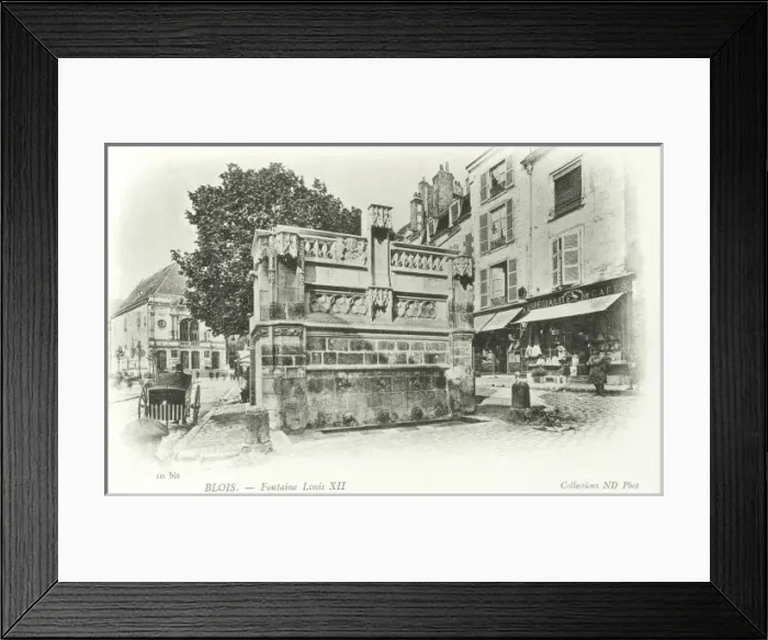 Framed Print : Fountain of Louis XII at Blois, France Framed Print : Fountain of Louis XII at Blois, France