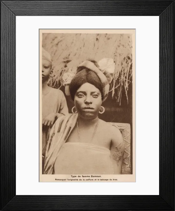 Framed Print : A woman from Cameroon Framed Print : A woman from Cameroon