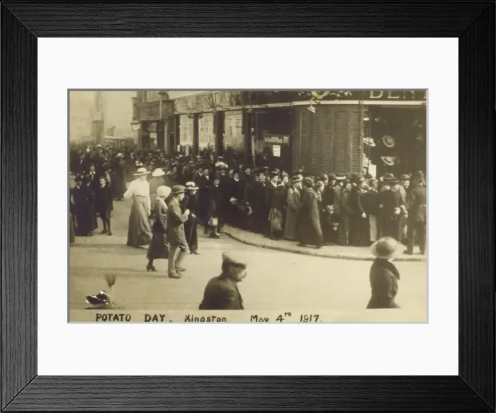 Framed Print : Picture No. 10487023 Framed Print : Picture No. 10487023