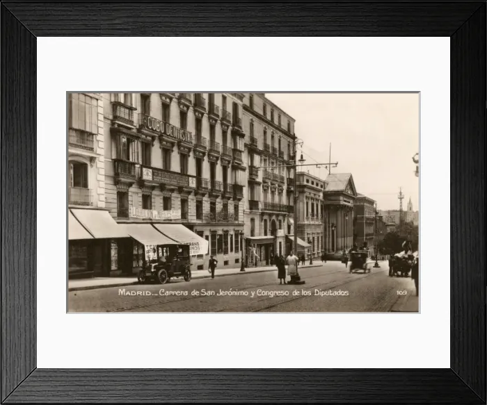 Framed Print : Madrid, Spain - Carrera de San Jeronimo Framed Print : Madrid, Spain - Carrera de San Jeronimo