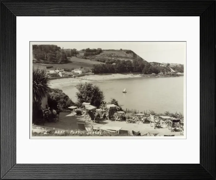 Framed Print : Jersey - Anne Port