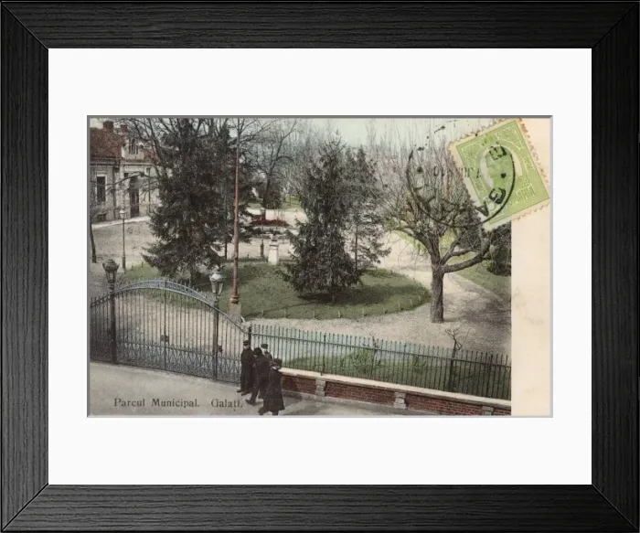 Framed Print : Galati, Romania - Public Park Framed Print : Galati, Romania - Public Park
