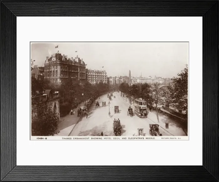 Framed Print : Thames Embankment Framed Print : Thames Embankment