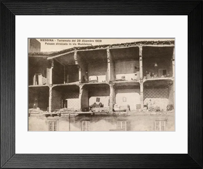 Framed Print : Earthquake damage - Messina, Italy Framed Print : Earthquake damage - Messina, Italy