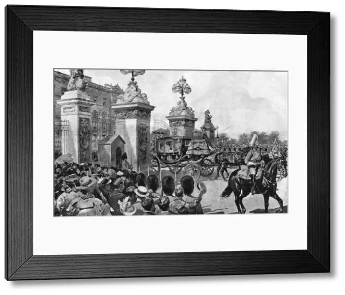 Framed Print : Royal Wedding 1896 - departing from Buckingham Palace Framed Print : Royal Wedding 1896 - departing from Buckingham Palace